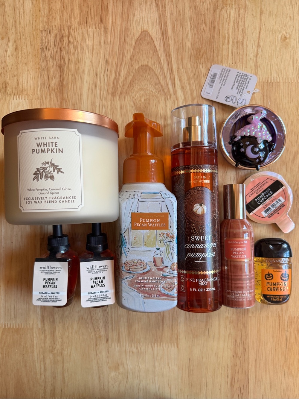 Bath & Body Works Pumpkin Pecan Waffles & White Pumpkin Gift Set - Orange